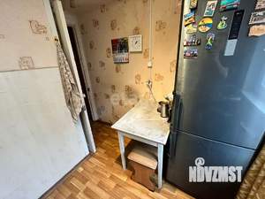 4-к квартира, вторичка, 60м2, 5/5 этаж