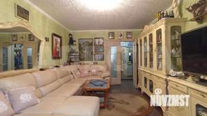 3-к квартира, вторичка, 64м2, 1/9 этаж