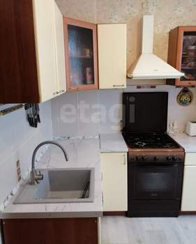 3-к квартира, вторичка, 62м2, 2/3 этаж