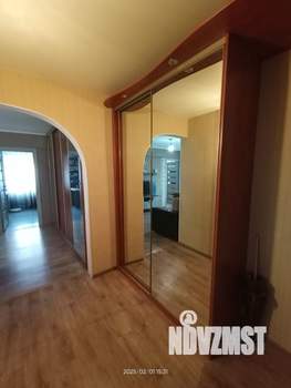 4-к квартира, вторичка, 58м2, 5/5 этаж