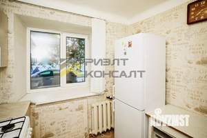 2-к квартира, вторичка, 45м2, 1/5 этаж