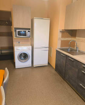 3-к квартира, вторичка, 64м2, 9/10 этаж