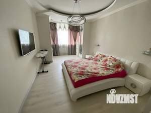 3-к квартира, вторичка, 133м2, 1/4 этаж