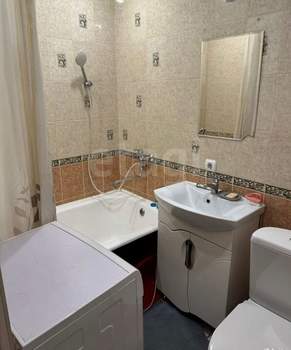 3-к квартира, вторичка, 63м2, 5/5 этаж