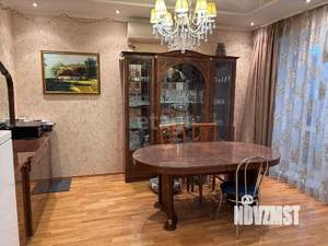 2-к квартира, вторичка, 84м2, 3/5 этаж