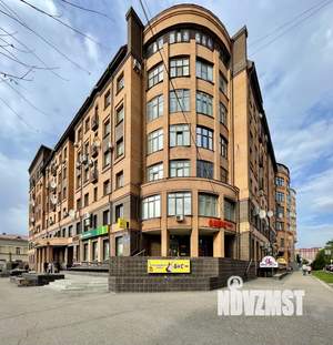 4-к квартира, вторичка, 144м2, 6/7 этаж