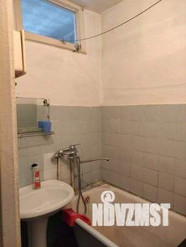 3-к квартира, вторичка, 53м2, 9/9 этаж