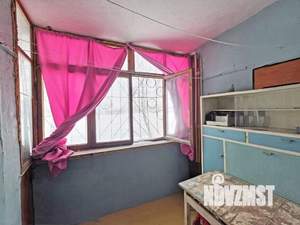 3-к квартира, вторичка, 63м2, 1/9 этаж