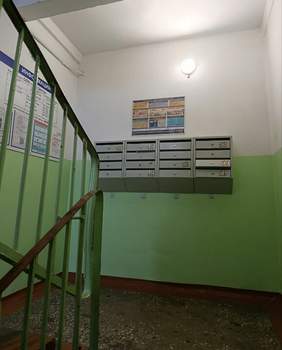 4-к квартира, вторичка, 62м2, 5/5 этаж