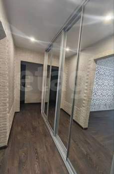 3-к квартира, вторичка, 63м2, 1/9 этаж