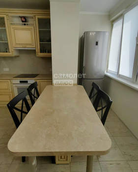 2-к квартира, вторичка, 63м2, 10/17 этаж