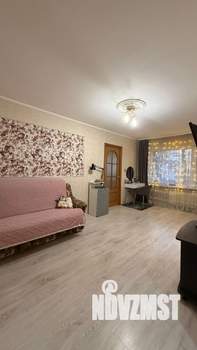 2-к квартира, вторичка, 45м2, 1/5 этаж