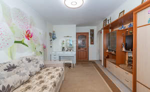 3-к квартира, вторичка, 60м2, 3/5 этаж