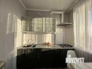 2-к квартира, вторичка, 50м2, 5/5 этаж