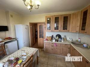 3-к квартира, вторичка, 82м2, 10/10 этаж
