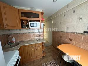 3-к квартира, вторичка, 63м2, 5/5 этаж
