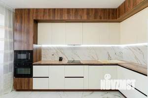 3-к квартира, вторичка, 68м2, 12/17 этаж