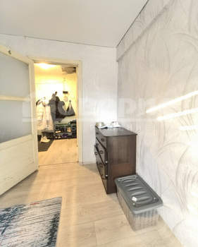 4-к квартира, вторичка, 58м2, 2/5 этаж