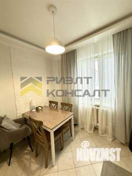 2-к квартира, вторичка, 61м2, 5/10 этаж