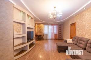 3-к квартира, вторичка, 82м2, 2/2 этаж