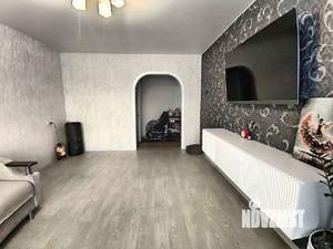 3-к квартира, вторичка, 63м2, 1/9 этаж