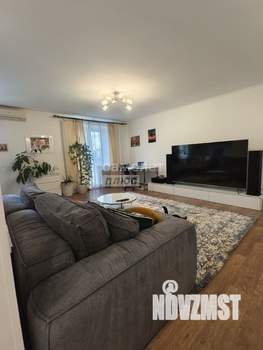 2-к квартира, вторичка, 64м2, 4/10 этаж