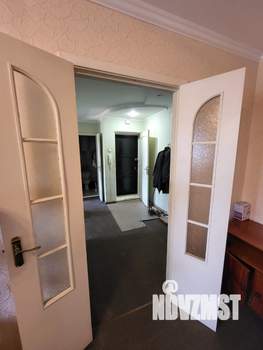 2-к квартира, вторичка, 42м2, 4/5 этаж