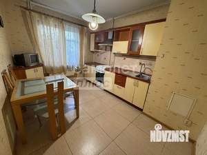 3-к квартира, вторичка, 63м2, 1/9 этаж