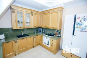 3-к квартира, вторичка, 123м2, 8/8 этаж