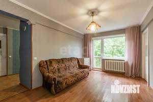4-к квартира, вторичка, 59м2, 5/5 этаж