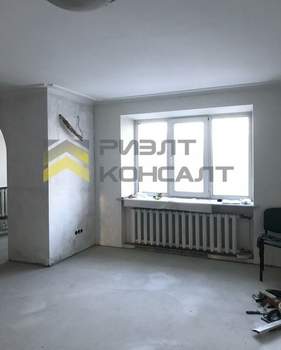 4-к квартира, вторичка, 106м2, 3/5 этаж