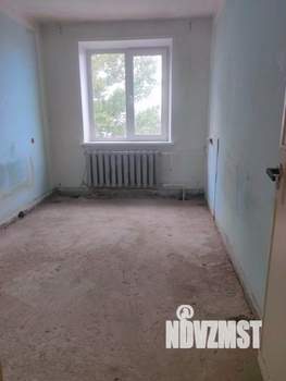 3-к квартира, вторичка, 56м2, 9/9 этаж