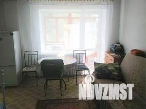 Студия квартира, вторичка, 32м2, 2/4 этаж