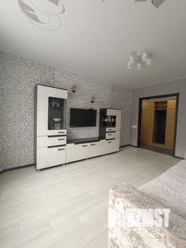 3-к квартира, вторичка, 63м2, 2/9 этаж