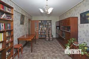 3-к квартира, вторичка, 62м2, 2/5 этаж