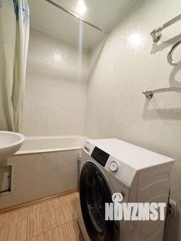 3-к квартира, вторичка, 64м2, 1/14 этаж