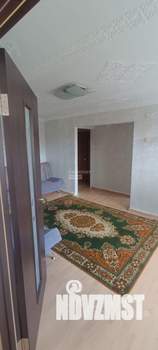 2-к квартира, вторичка, 40м2, 5/5 этаж