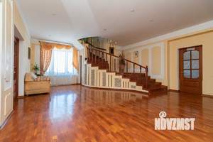 5-к квартира, вторичка, 262м2, 7/9 этаж