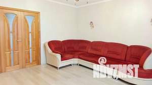2-к квартира, вторичка, 61м2, 8/10 этаж