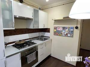 2-к квартира, вторичка, 40м2, 5/5 этаж