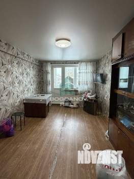 3-к квартира, вторичка, 64м2, 5/5 этаж