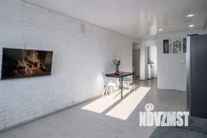 2-к квартира, вторичка, 47м2, 8/10 этаж