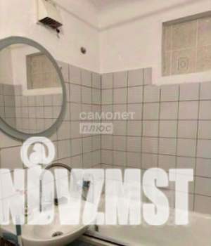 2-к квартира, вторичка, 40м2, 5/5 этаж