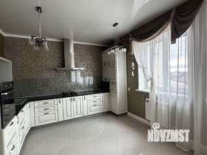 3-к квартира, вторичка, 160м2, 4/4 этаж