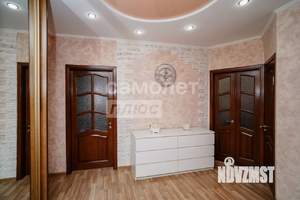 3-к квартира, вторичка, 102м2, 2/6 этаж