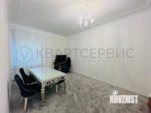3-к квартира, вторичка, 70м2, 1/4 этаж