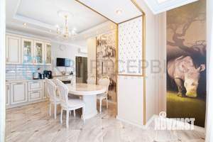 2-к квартира, вторичка, 103м2, 3/5 этаж