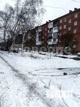 2-к квартира, вторичка, 44м2, 3/5 этаж