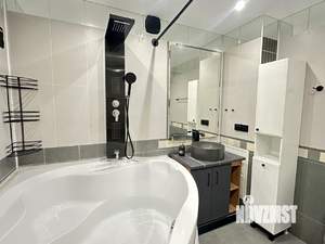 3-к квартира, вторичка, 70м2, 8/14 этаж