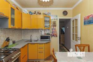 3-к квартира, вторичка, 63м2, 2/9 этаж